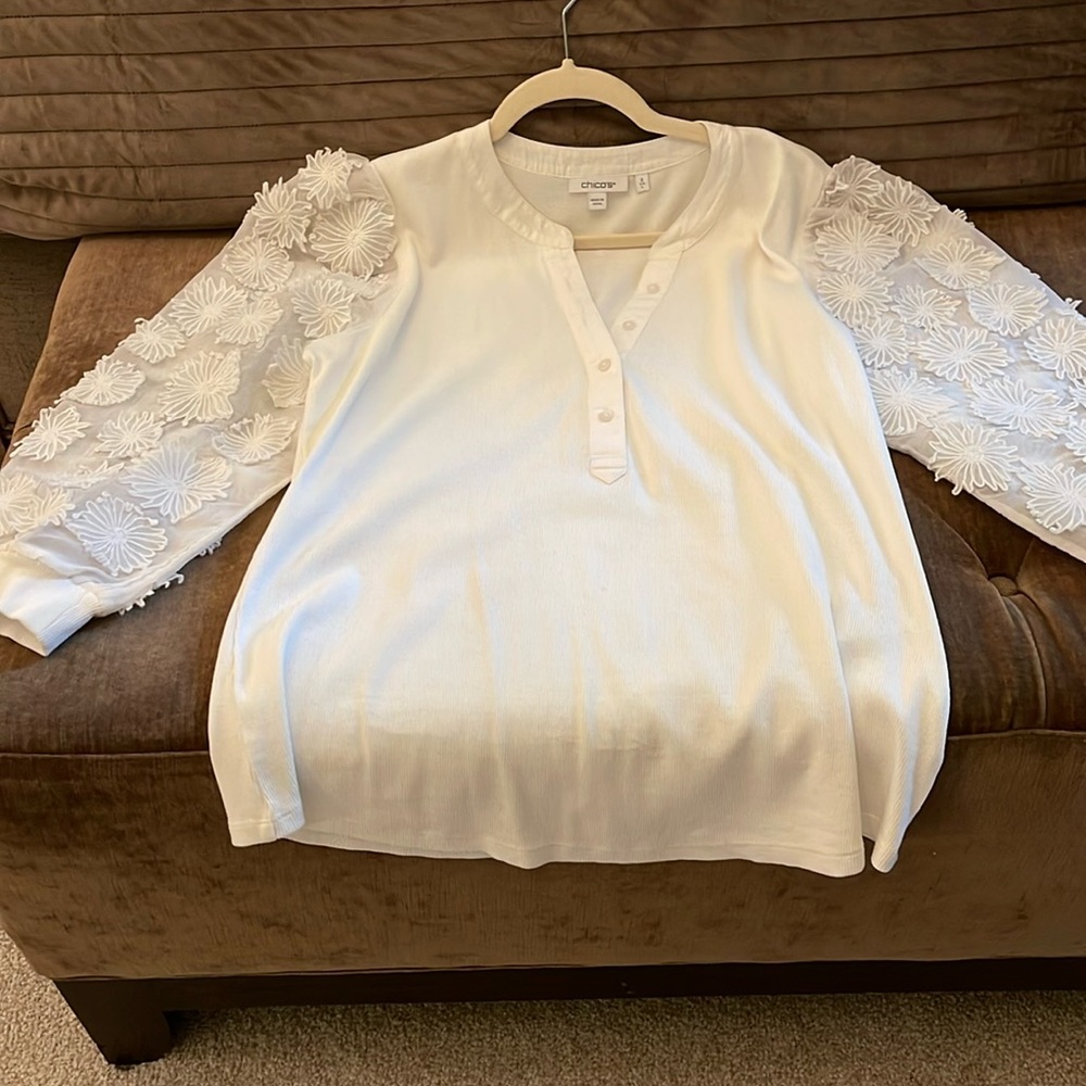 Never worn Chicos Blouse with Appliqué